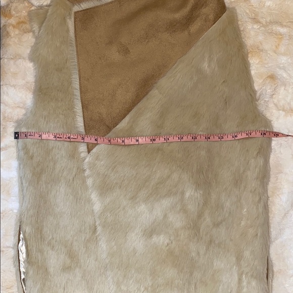 Velvet by Graham & Spencer Reversible Faux Fur Vest Size Small Rare & Sold Out - Picture 13 of 13
